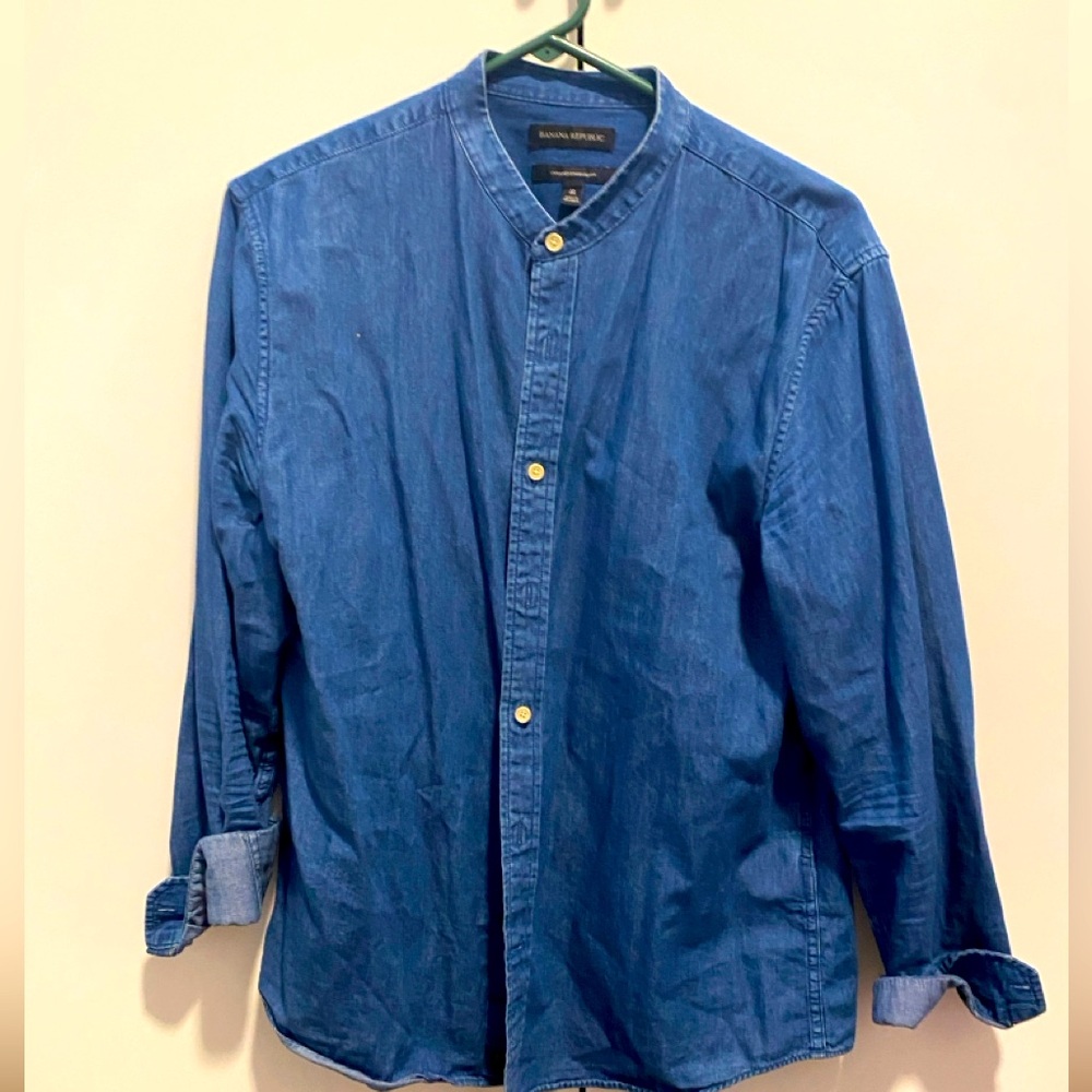 Banana Republic Banded Collar Chambray